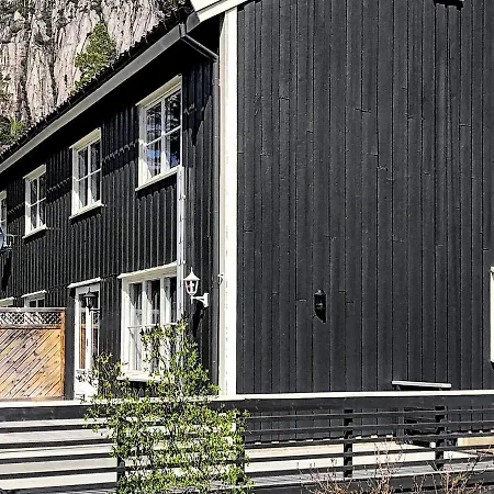 Three-bedroom Holiday In Lillesand Tatil Evi